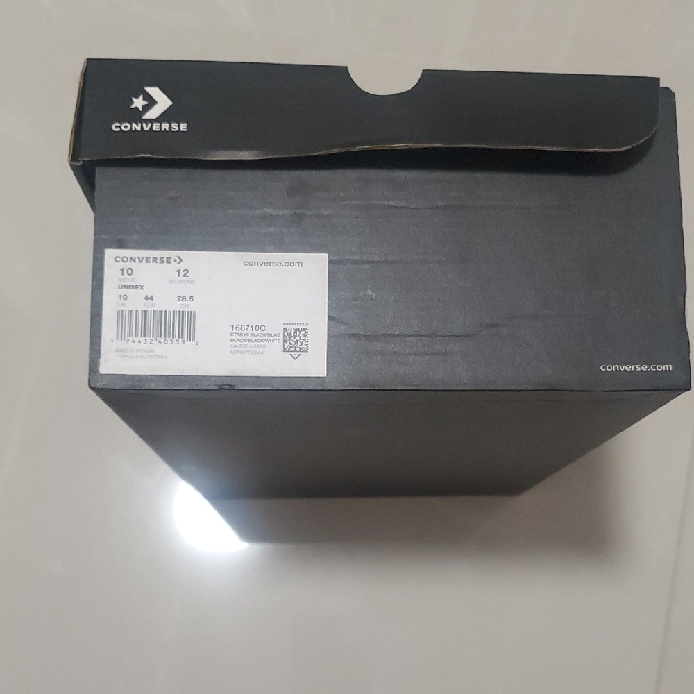 Converse Black High-Top Sneakers with White Trim - Picture 6 of 6